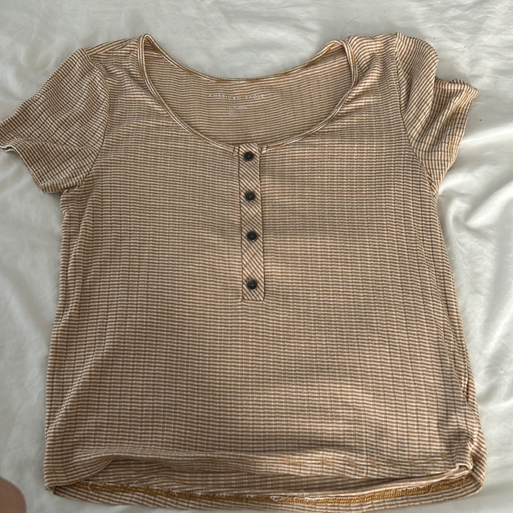 American eagle size xs shirt